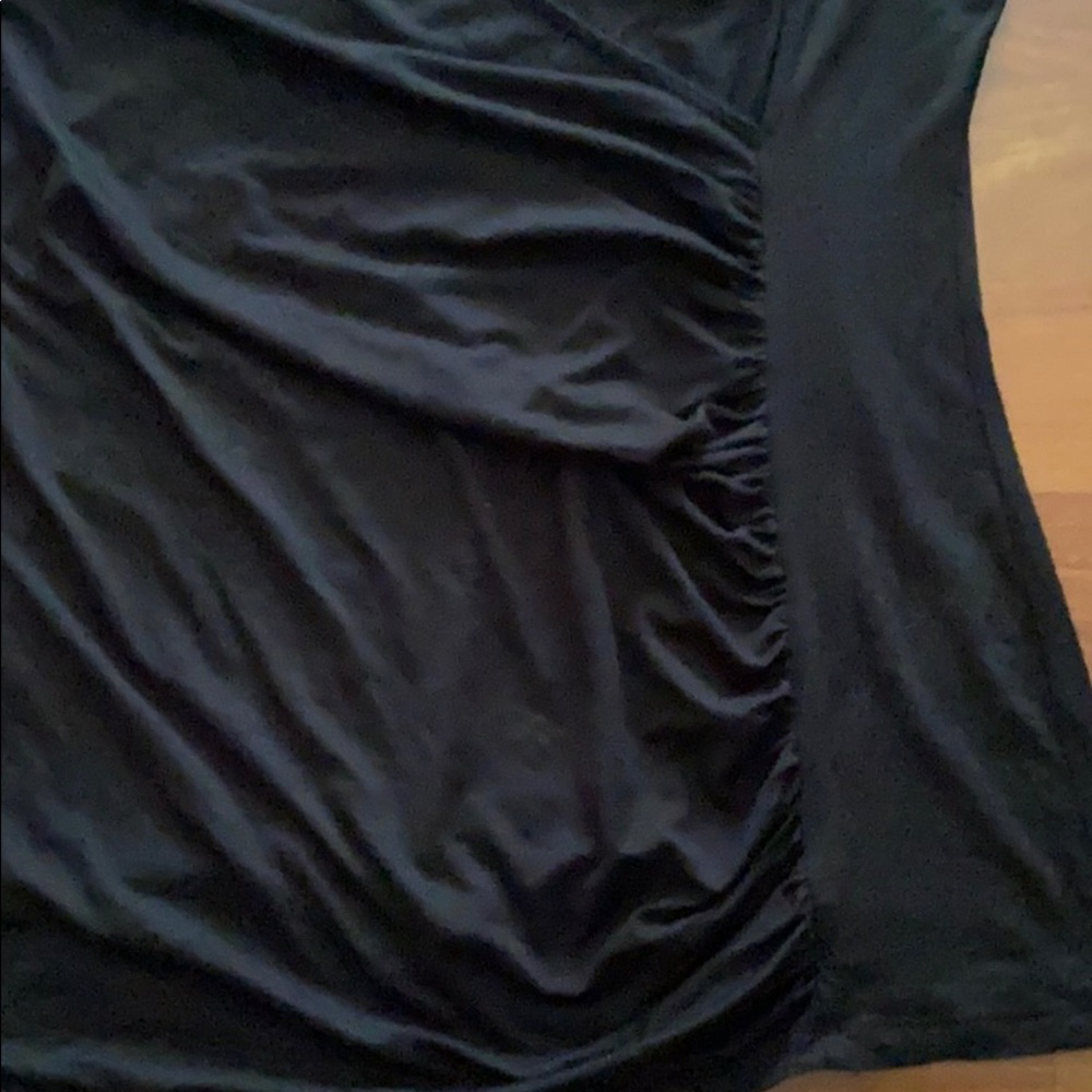 Blouses - Picture 2 of 6